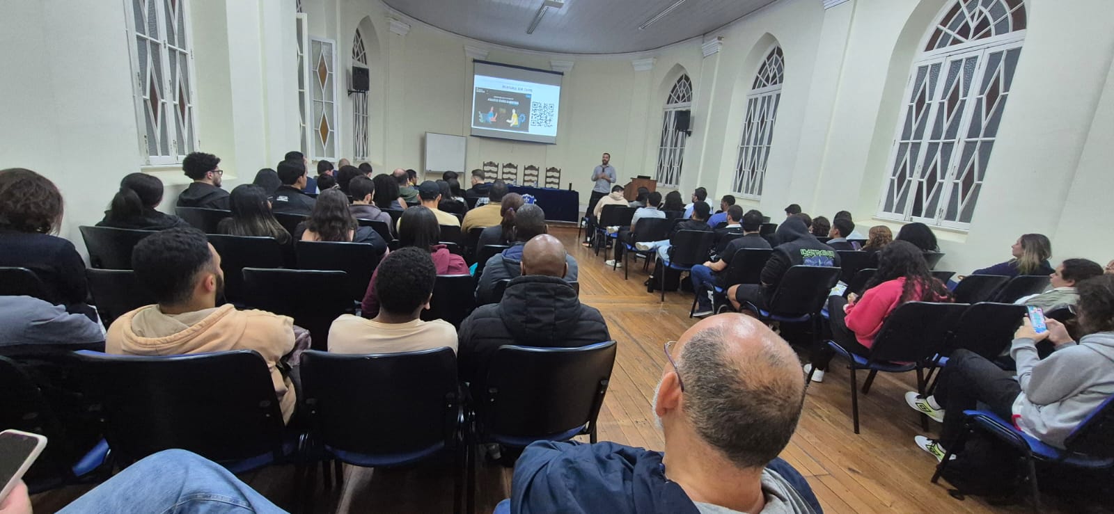 UCP lança parceria com projeto Sessão Mentoria para construção de trajetórias profissionais e pessoais de impacto