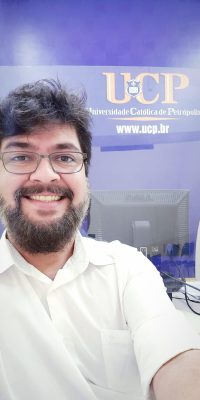 Mestre pela UCP, Kerston Benevides (3)